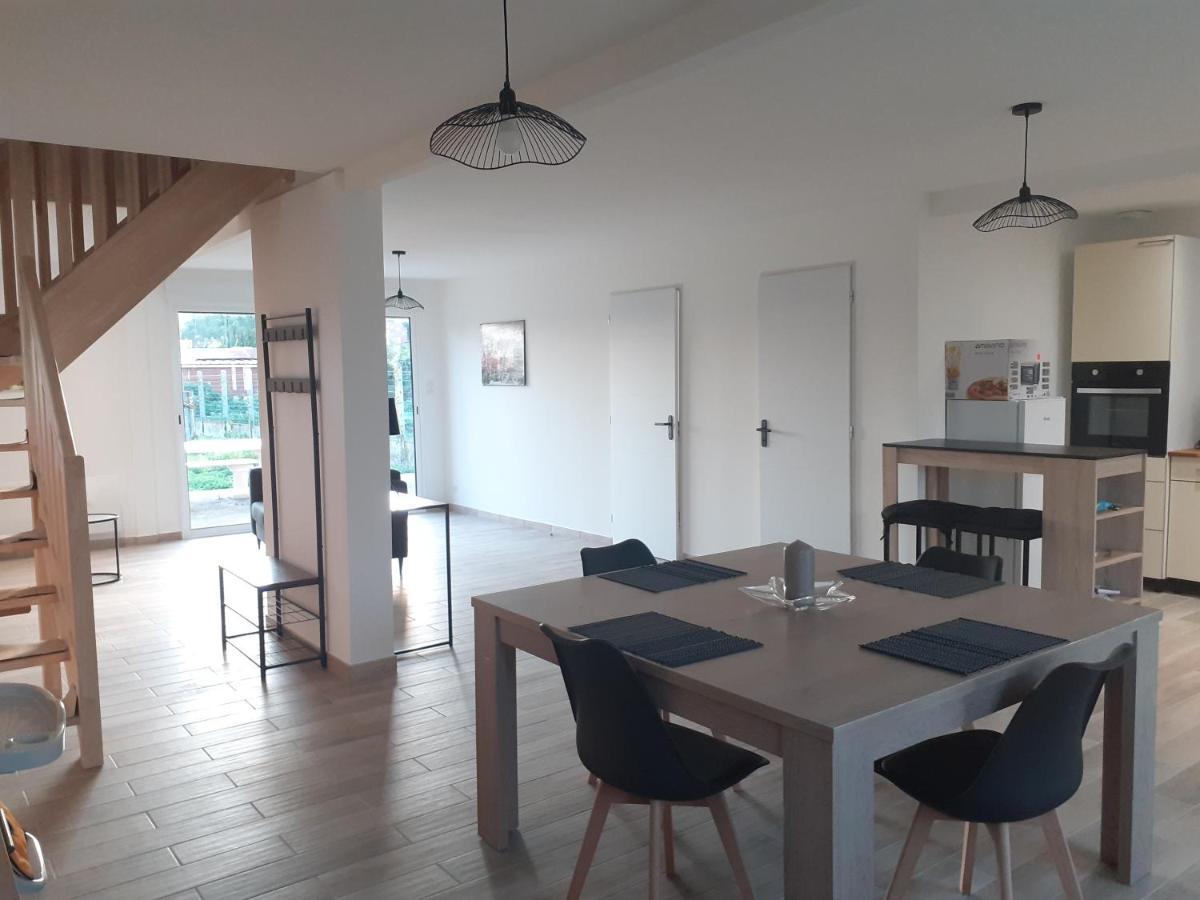Le Gambetta Villa Flixecourt Exteriör bild